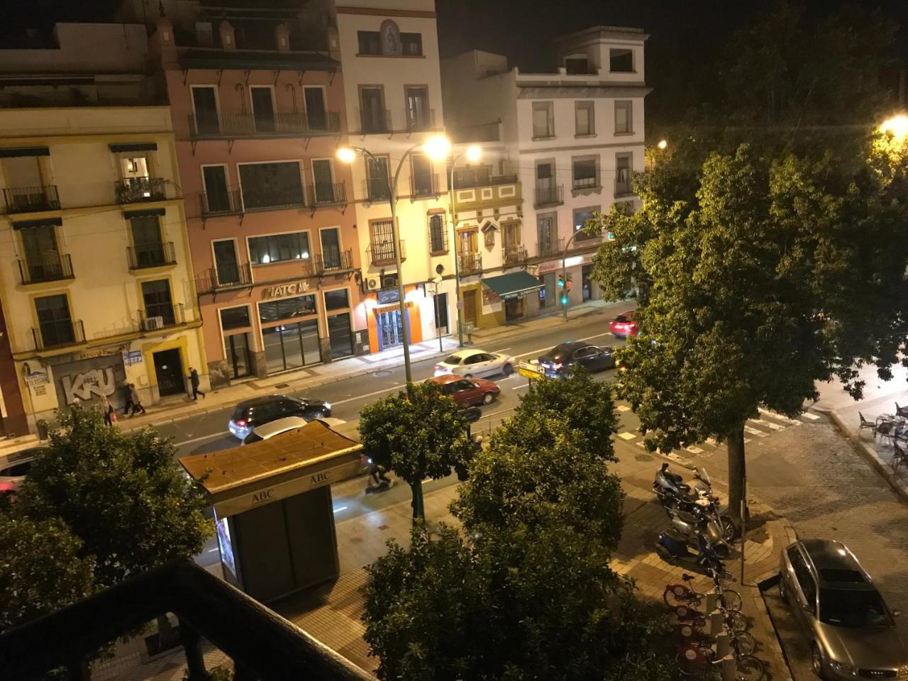 Hostal Puerta Carmona — Photos 1